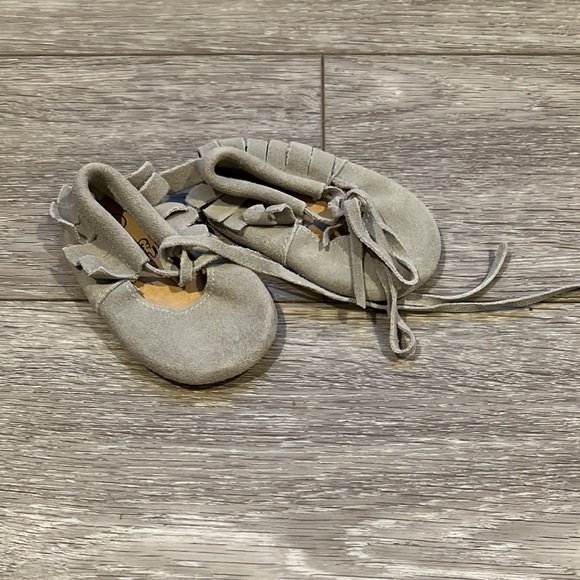 Bonnie & Harlow - Picture 1 of 1